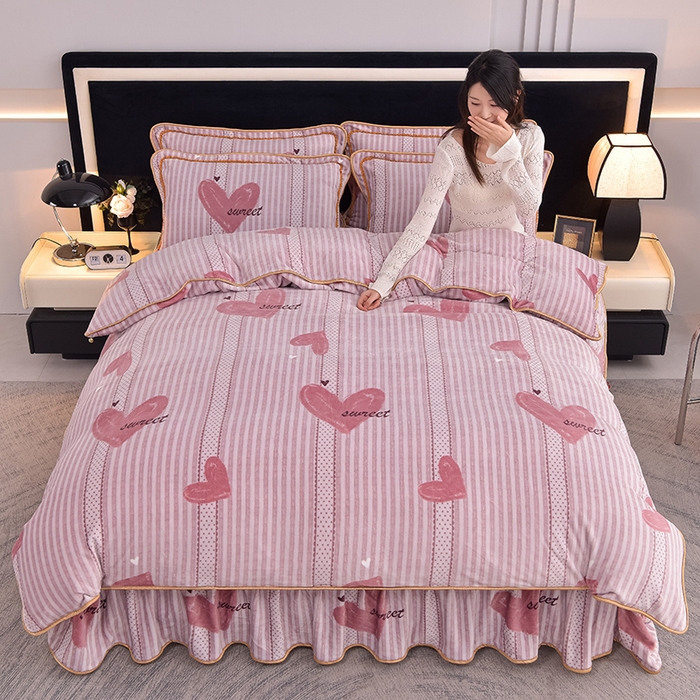 91家纺网 家纺一手货源 找家纺 佳品居 2025新款8斤床裙款牛奶绒四件套 暖暖时光