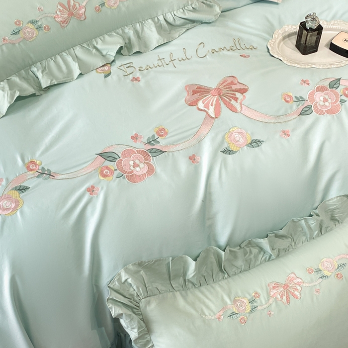 91家纺网 家纺一手货源 找家纺 金麦家纺 2024新款全棉刺绣花边系列四件套 梦蝶绿