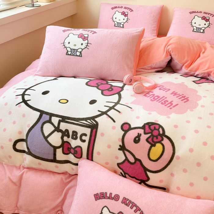 91家纺网 家纺一手货源 找家纺 孩子王家纺 2024新款正版授权三丽鸥库洛米大版卡通学生宿舍双面加厚牛奶绒系列四件套--提供买家秀 波点kt