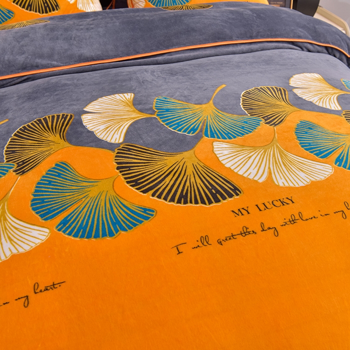 91家纺网 家纺一手货源 找家纺 佳品居 2025新款8斤床裙款牛奶绒四件套 幸福美满