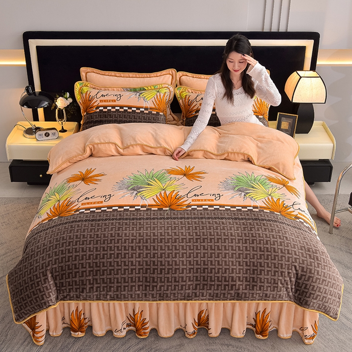 91家纺网 家纺一手货源 找家纺 佳品居 2025新款8斤床裙款牛奶绒四件套 秋意浓