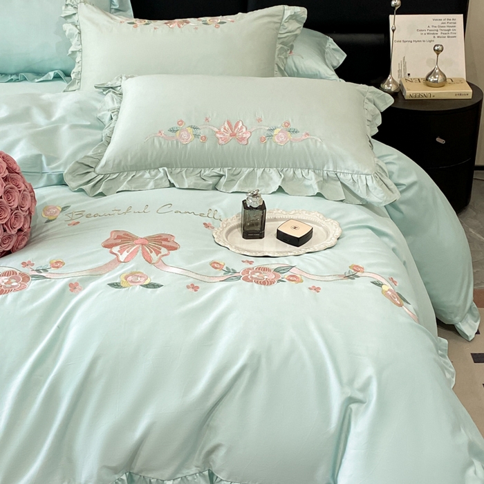 91家纺网 家纺一手货源 找家纺 金麦家纺 2024新款全棉刺绣花边系列四件套 梦蝶绿