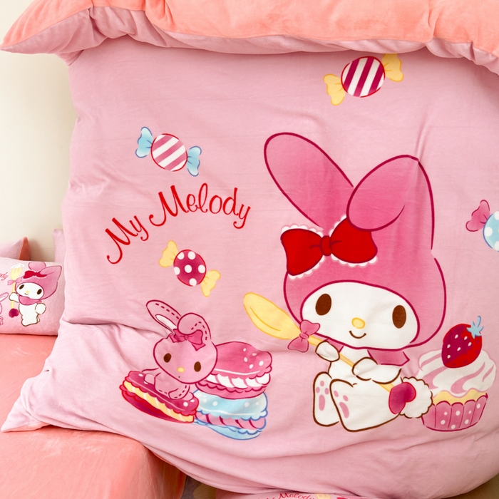 91家纺网 家纺一手货源 找家纺 孩子王家纺 2024新款正版授权三丽鸥库洛米大版卡通学生宿舍双面加厚牛奶绒系列四件套--提供买家秀 蛋糕美乐蒂