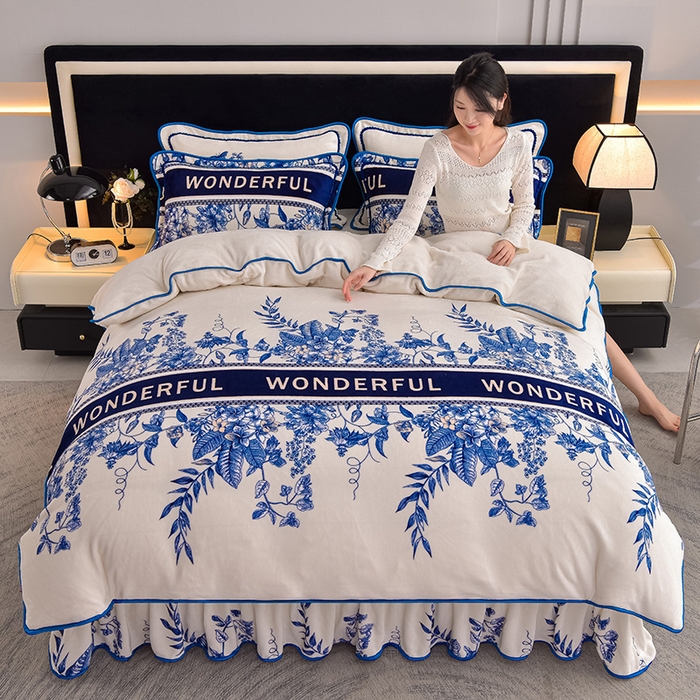 91家纺网 家纺一手货源 找家纺 佳品居 2025新款8斤床裙款牛奶绒四件套 恋佳人