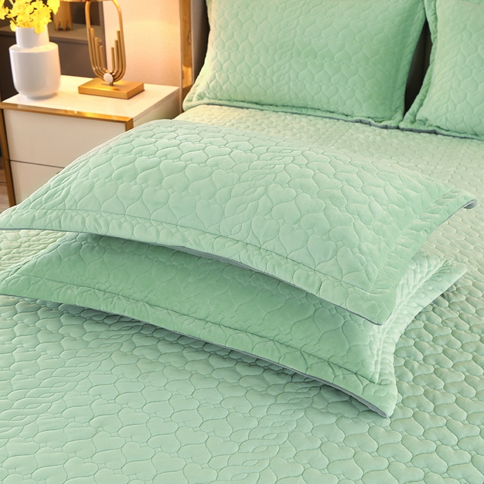 91家纺网 家纺一手货源 找家纺 芸锦豪 2024新款宝宝绒床盖 嫩绿