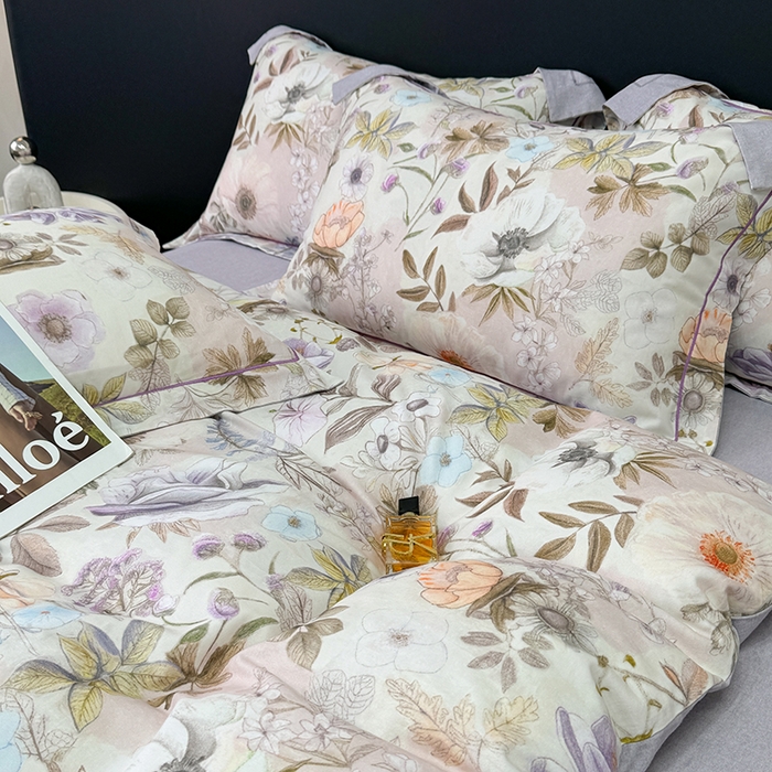 91家纺网 家纺一手货源 找家纺 2024新款A类全棉磨毛数码印花系列四件套 热恋花季灰