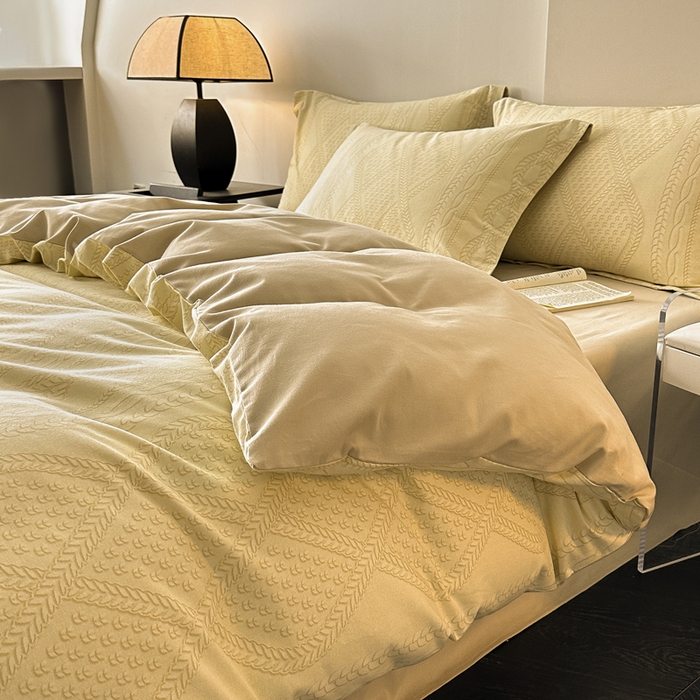 91家纺网 家纺一手货源 找家纺 涵宸家纺 2024新款亲肤全棉磨毛印花四件套--芬兰系列 绛纱米