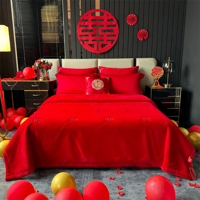 91家纺网 家纺一手货源 找家纺 2024新款仿皮草兔绒精品绣花毛毯毯子 喜气生辉