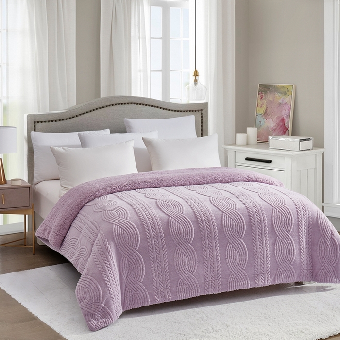 91家纺网 家纺一手货源 找家纺 巴木赫 2024新款8字配色双层羊羔绒毛毯 浅紫