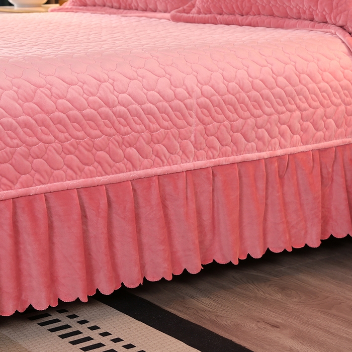 91家纺网 家纺一手货源 找家纺 芸锦豪 2024新款宝宝绒床盖 浅豆沙