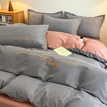 91家纺网 家纺一手货源 找家纺 （总）菲梵家纺 2025新款纯色双拼全棉加厚磨毛刺绣款套件单品系列（单被套）