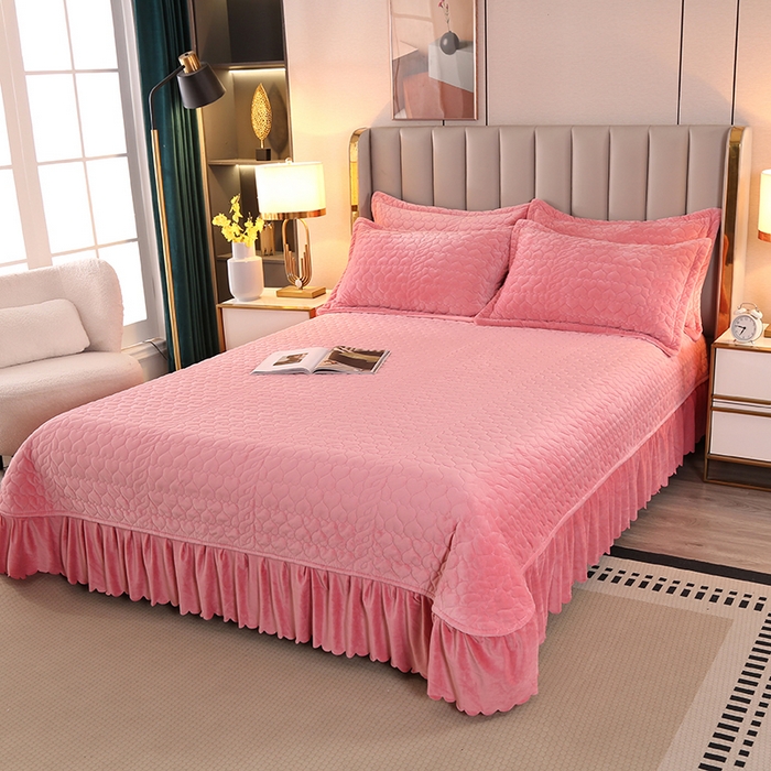 91家纺网 家纺一手货源 找家纺 芸锦豪 2024新款宝宝绒床盖 浅豆沙