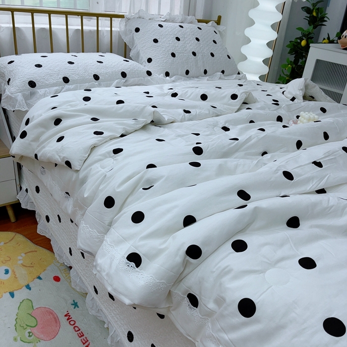 91家纺网 家纺一手货源 找家纺 暖居 2024新款春秋被床盖四件套 波点白