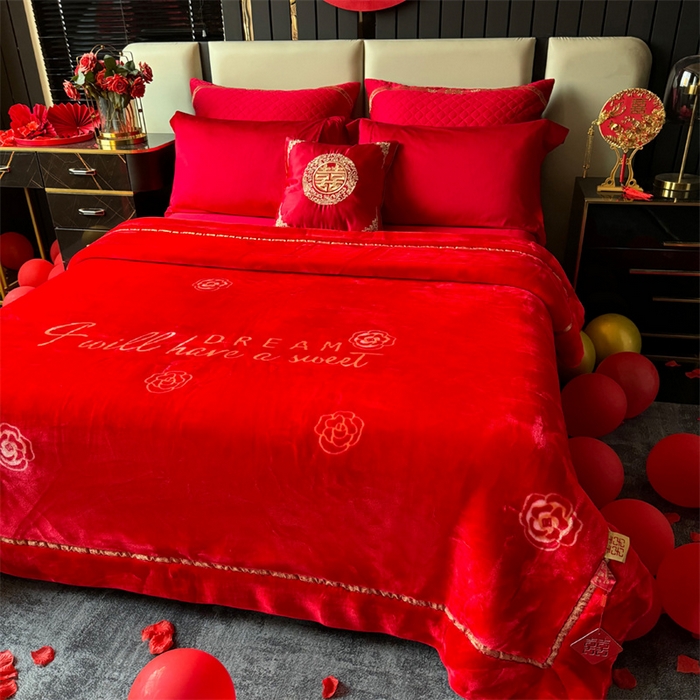 91家纺网 家纺一手货源 找家纺 2024新款婚庆双层高密云毛毯毯子 花田喜事