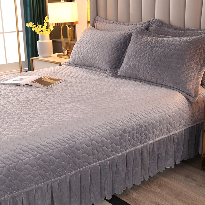 91家纺网 家纺一手货源 找家纺 芸锦豪 2024新款宝宝绒床盖 优雅灰