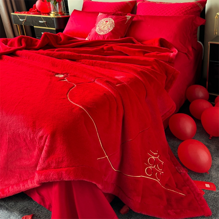 91家纺网 家纺一手货源 找家纺 2024新款仿皮草兔绒精品绣花毛毯毯子 心里有约-大红