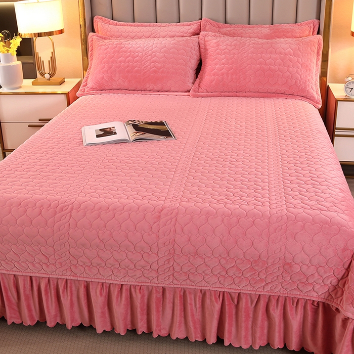 91家纺网 家纺一手货源 找家纺 芸锦豪 2024新款宝宝绒床盖 浅豆沙