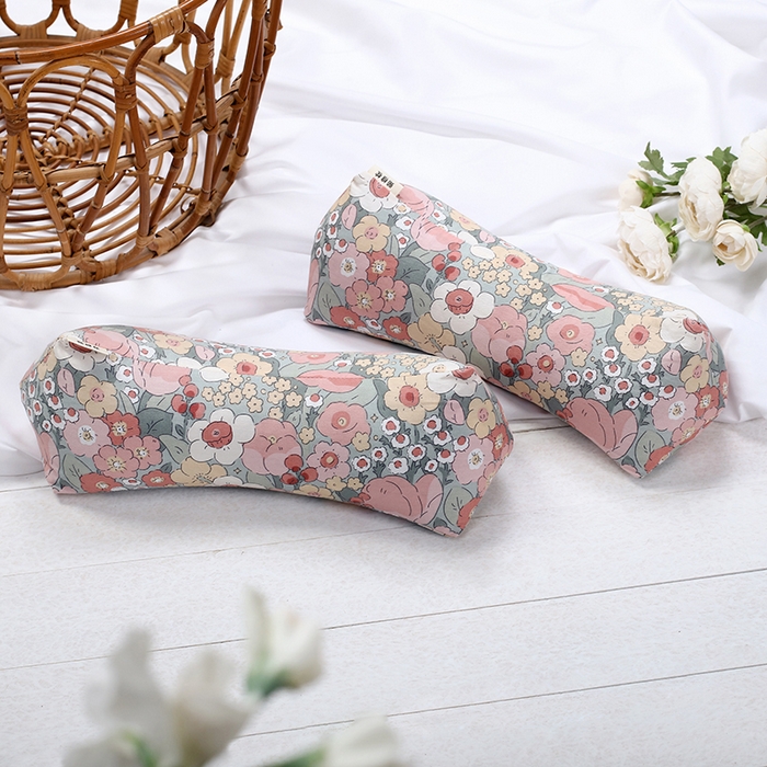 91家纺网 家纺一手货源 找家纺 （总）明星枕业全棉荞麦枕颈椎三角枕成人花草枕荞麦壳+10%薰衣草枕芯