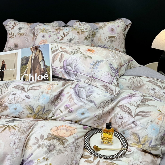 91家纺网 家纺一手货源 找家纺 2024新款A类全棉磨毛数码印花系列四件套 热恋花季灰