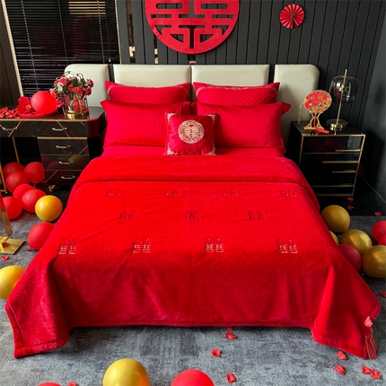 91家纺网 家纺一手货源 找家纺 2024新款仿皮草兔绒精品绣花毛毯毯子 喜气生辉