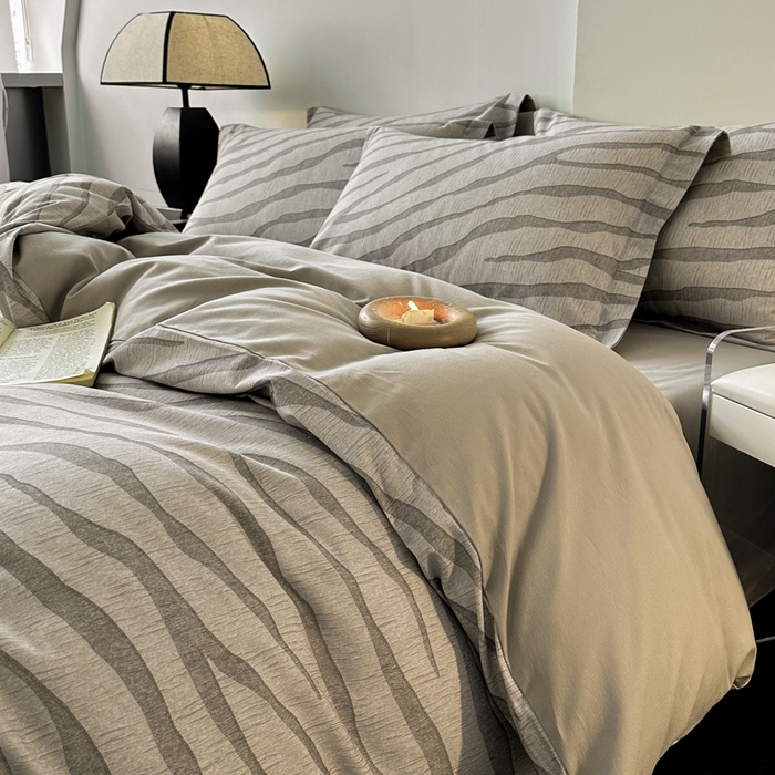 91家纺网 家纺一手货源 找家纺 涵宸家纺 2024新款亲肤全棉磨毛印花四件套--芬兰系列 水星记