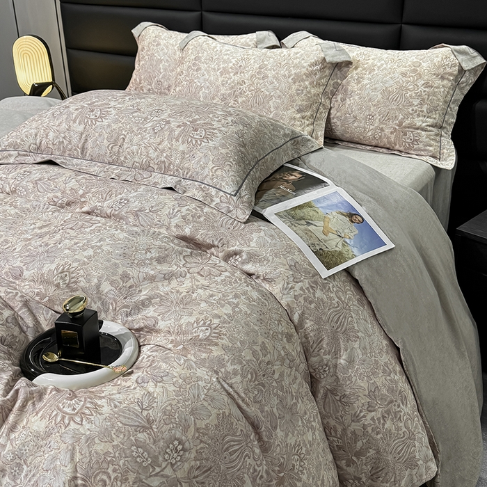 91家纺网 家纺一手货源 找家纺 2024新款A类全棉磨毛数码印花系列四件套 莉娅灰