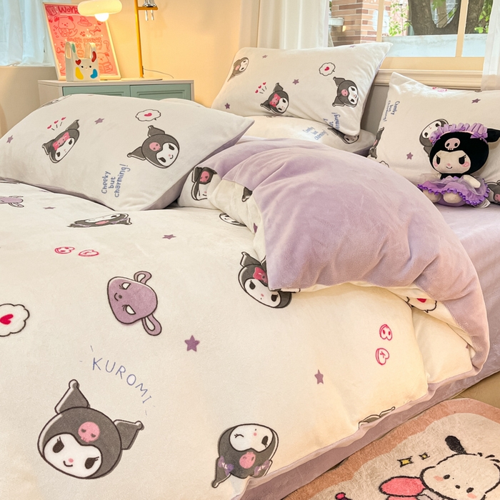 91家纺网 家纺一手货源 找家纺 2024新品正版三丽鸥授权卡通加厚高克重牛奶绒系列四件套 绒三丽鸥-可爱小小库洛米