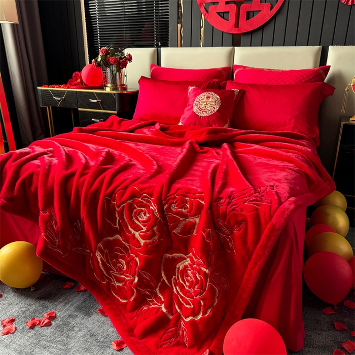 91家纺网 家纺一手货源 找家纺 2024新款仿皮草兔绒精品绣花毛毯毯子 幸福花海