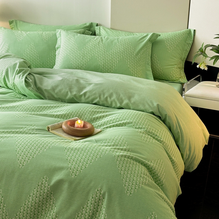 91家纺网 家纺一手货源 找家纺 涵宸家纺 2024新款亲肤全棉磨毛印花四件套--芬兰系列 留月-绿