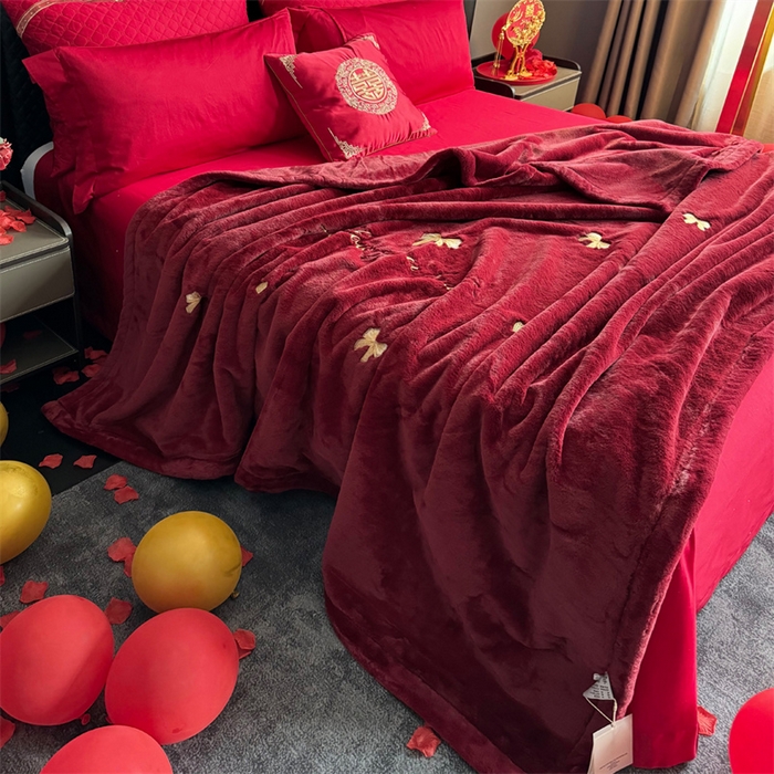 91家纺网 家纺一手货源 找家纺 2024新款仿皮草兔绒精品绣花毛毯毯子 蝴蝶结-酒红