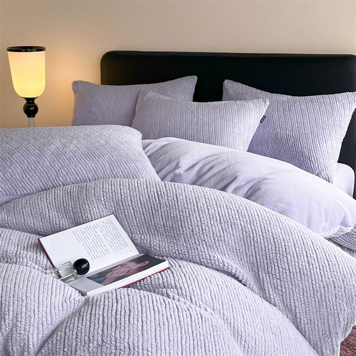 91家纺网 家纺一手货源 找家纺 星座家纺  2025新款泰迪绒提花牛奶绒四件套 香芋紫