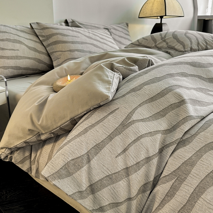 91家纺网 家纺一手货源 找家纺 涵宸家纺 2024新款亲肤全棉磨毛印花四件套--芬兰系列 水星记