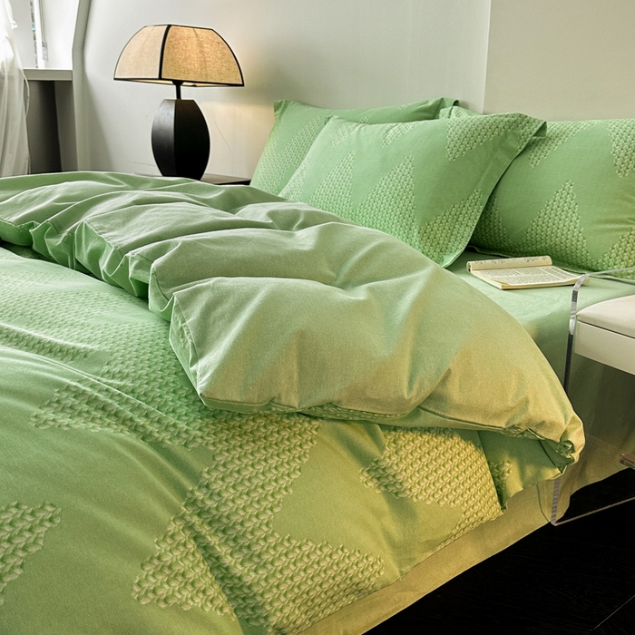 91家纺网 家纺一手货源 找家纺 涵宸家纺 2024新款亲肤全棉磨毛印花四件套--芬兰系列 留月-绿