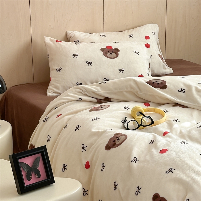 91家纺网 家纺一手货源 找家纺 呗旺鹿 2024新款小红书爆款牛奶绒印花四件套 布梵