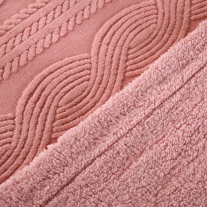 91家纺网 家纺一手货源 找家纺 巴木赫 2024新款8字配色双层羊羔绒毛毯 樱花粉