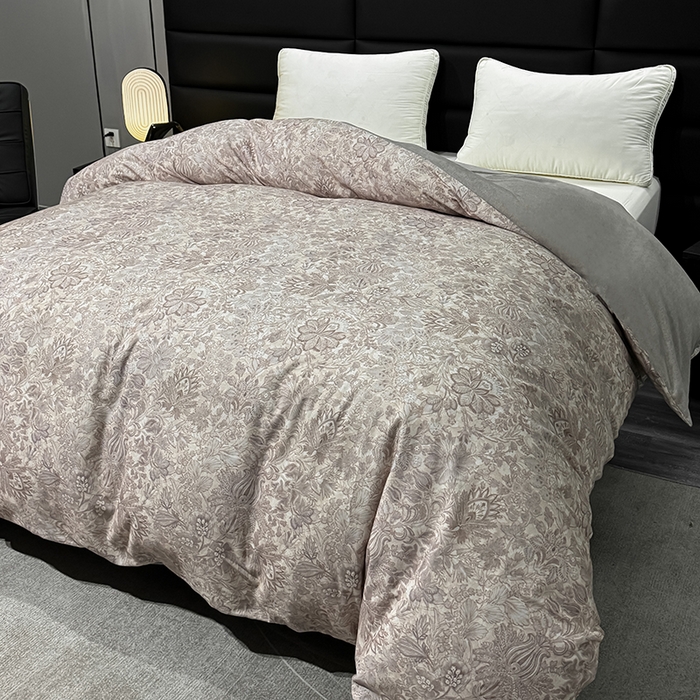 91家纺网 家纺一手货源 找家纺 2024新款A类全棉磨毛数码印花系列单被套 莉娅灰