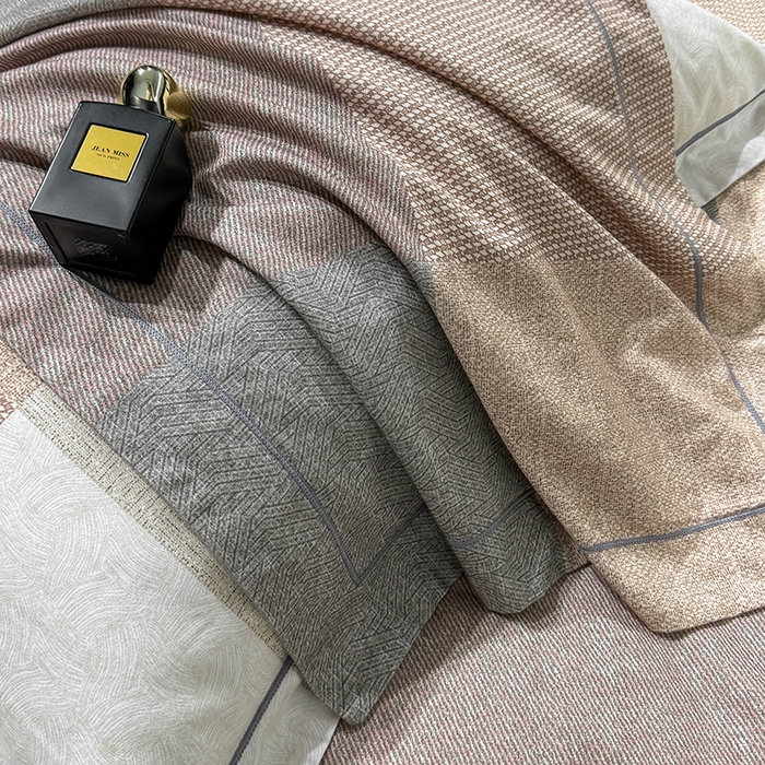 91家纺网 家纺一手货源 找家纺 2024新款A类全棉磨毛数码印花系列四件套 杰弗里咖