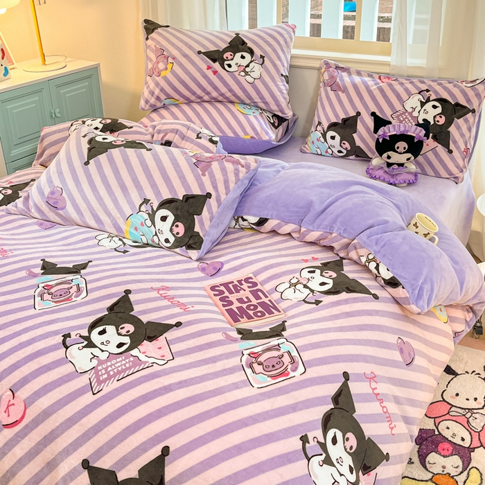 91家纺网 家纺一手货源 找家纺 2024新品正版三丽鸥授权卡通加厚高克重牛奶绒系列四件套 绒三丽鸥-紫巧库洛米