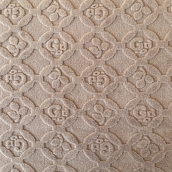 91家纺网 家纺一手货源 找家纺 芸锦豪 2024新款三叶草提花毛毯--卷边款 咖色