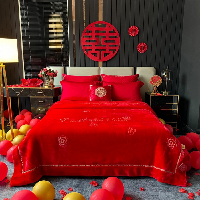 91家纺网 家纺一手货源 找家纺 2024新款婚庆双层高密云毛毯毯子 花田喜事