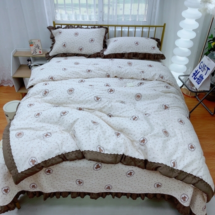 91家纺网 家纺一手货源 找家纺 暖居 2024新款春秋被床盖四件套 韩国小熊