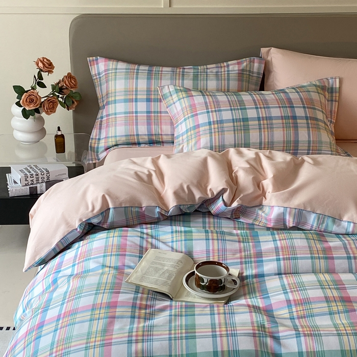 91家纺网 家纺一手货源 找家纺 涵宸家纺 2024新款亲肤全棉磨毛印花四件套--芬兰系列 棒棒糖