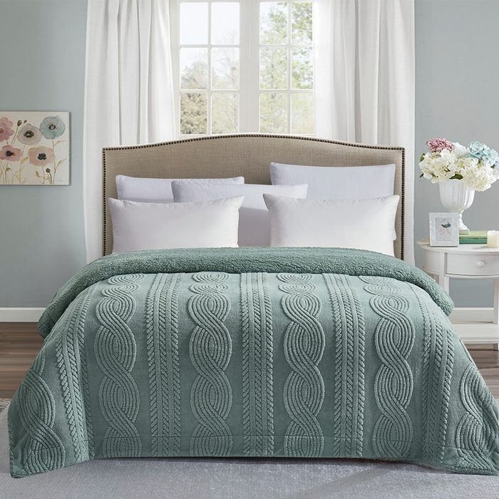 91家纺网 家纺一手货源 找家纺 巴木赫 2024新款8字配色双层羊羔绒毛毯 墨绿