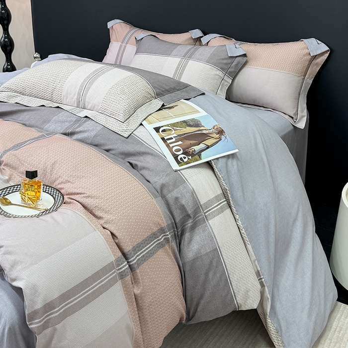 91家纺网 家纺一手货源 找家纺 2024新款A类全棉磨毛数码印花系列四件套 彼斯堡咖