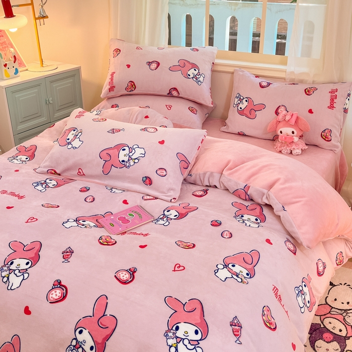 91家纺网 家纺一手货源 找家纺 2024新品正版三丽鸥授权卡通加厚高克重牛奶绒系列四件套 绒三丽鸥-莓莓美乐蒂