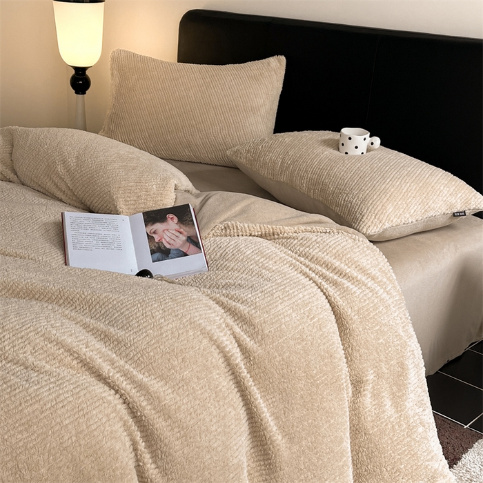 91家纺网 家纺一手货源 找家纺 星座家纺  2025新款泰迪绒提花牛奶绒四件套 浅驼咖