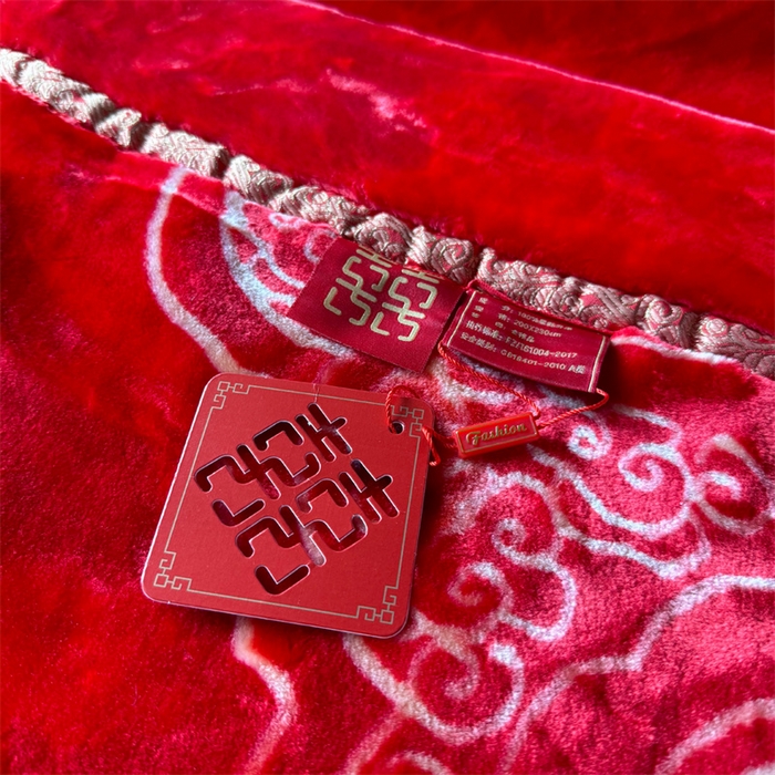 91家纺网 家纺一手货源 找家纺 2024新款婚庆双层高密云毛毯毯子 喜从天降