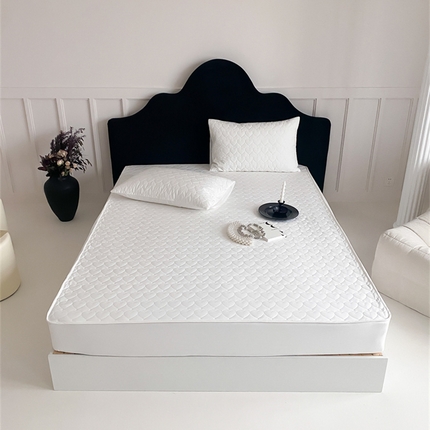 91家纺网 家纺一手货源 找家纺 （总）三味舒屋 2024新款加高全棉夹棉床笠--爱慕系列