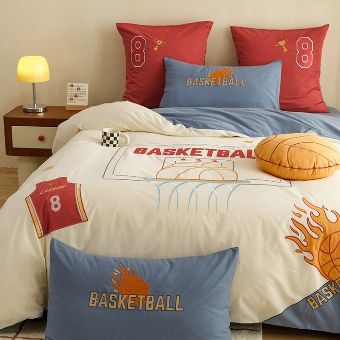 91家纺网 家纺一手货源 找家纺 绒梦里 2024新款全棉A类40s水洗棉贴布绣花四件套-篮球系列 挚爱篮球-米色