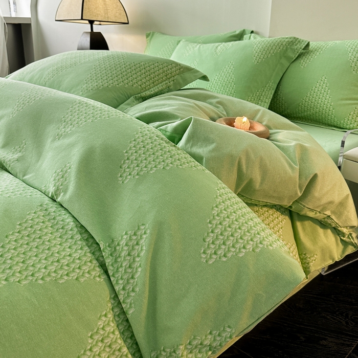 91家纺网 家纺一手货源 找家纺 涵宸家纺 2024新款亲肤全棉磨毛印花四件套--芬兰系列 留月-绿